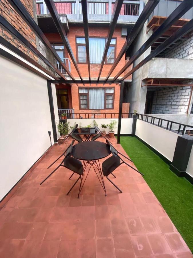 Nexus Inn- The Aparthotel Kathmandu Buitenkant foto
